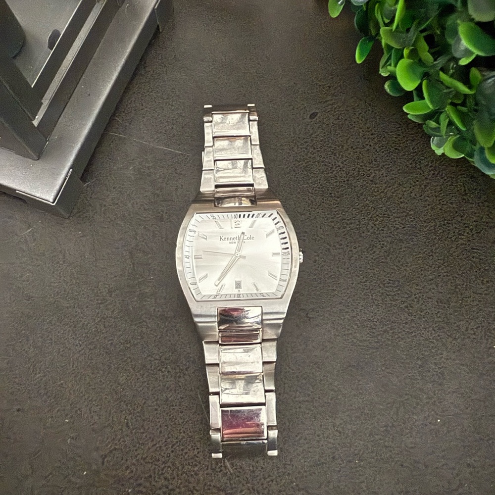 Kenneth Cole Men's Silver Watch